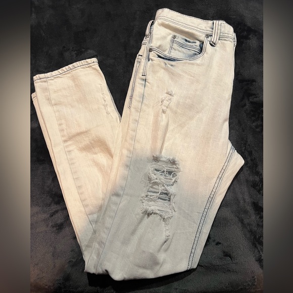 Men’s Zumiez Jeans - Picture 6 of 7